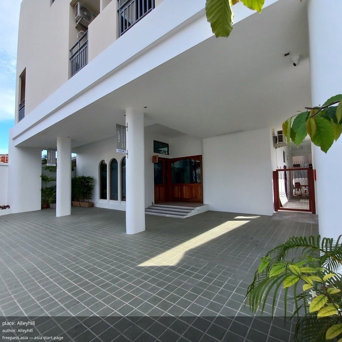 ChIJlzUplJQxUDARaBgxSYnH9vo_1759128706_bvdDJLUt_68da3162676e2_1759129954_m0vogI8F